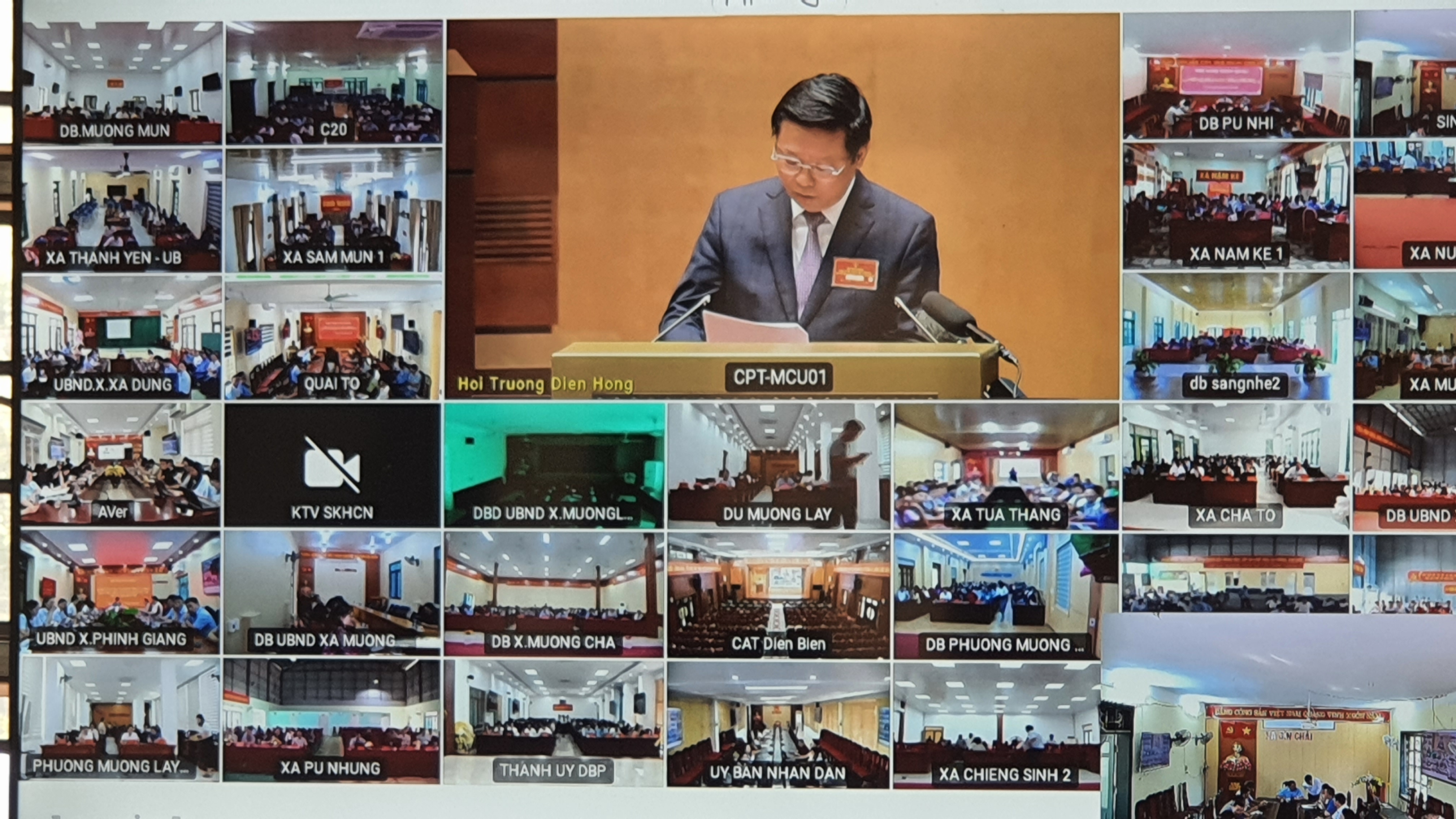 Xã Sín Chải tham dự hội nghị toàn quốc nghiên cứu, học tập, quán triệt và triển khai thực hiện các Nghị quyết, Chỉ thị của Bộ chính trị